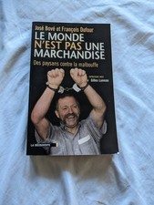 Le monde n'est pas une
