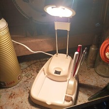 lampe de bureau organiseur