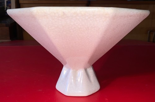 Coupe moderniste faïence - en,