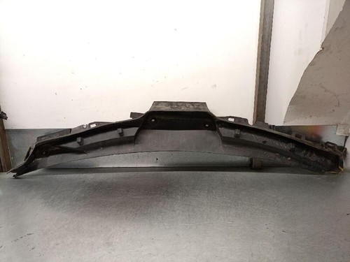 A1668300028 moulure