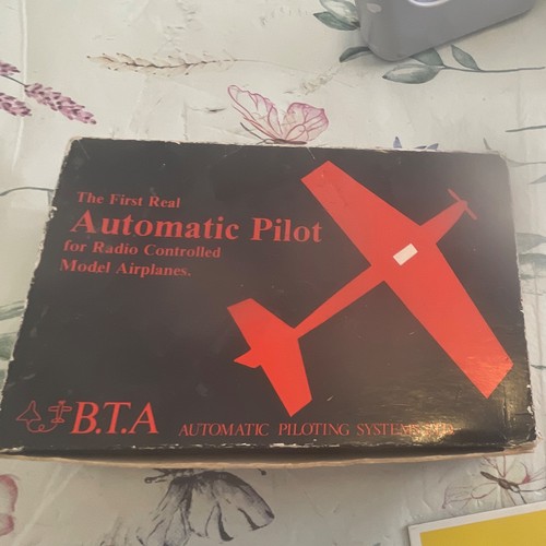 Pilote automatique pour - b.t.a,