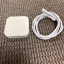 Apple Airport Express Base Station Wireless Router White A1392 With Power Cord 