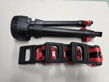 Sachtler mid level spreader and rubber feet 100/150. Perfect, Open box