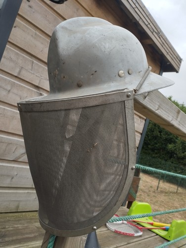 Ancien casque pompier - pompier, petit