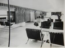 Standard Bank, BARCELONA CHAIRS , London ARCHITECT / DESIGNER James Cubitt 