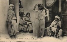 Old postcard AK ALGERIA La Danse du Foulard - Scenes et Types (1145152)
