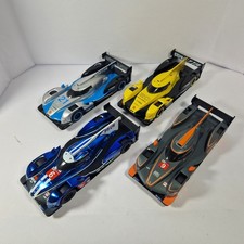 Lot de voitures à sous Scalextric Ginetta. Brand New Cars. DPR. Working