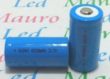4 Batterie 3.7V 4200 MAH CR123A LC16340 Tête Haute Lithium Rechargeable Lampe PV