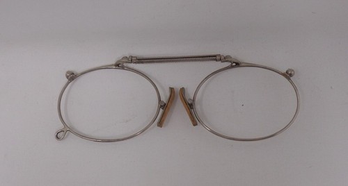 Ancienne lunettes extensible - ,