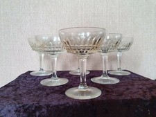 SERIE 6 VERRES COUPES A
