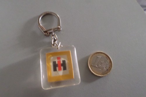 Porte clef clé key - porte, key-ring