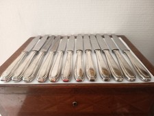 12 GD COUTEAUX ANCIENS METAL