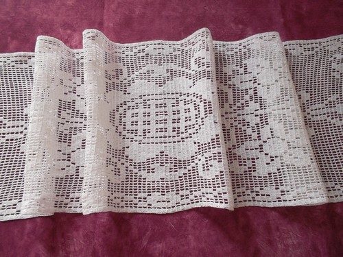 Chemin table crochet de - de,