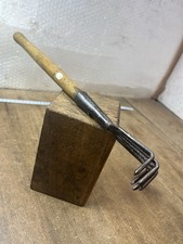 Griffe à Jardiner jardin