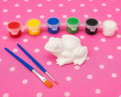 Paint your own - your, kit
