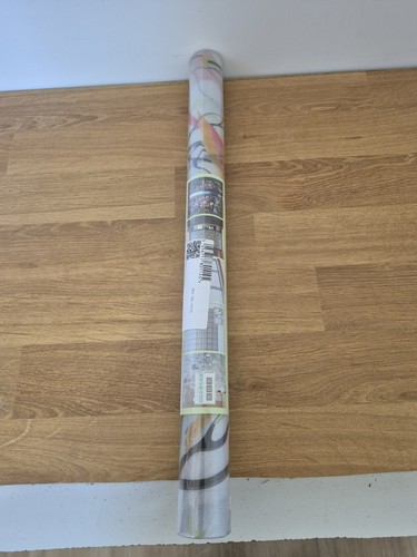 Papier peint multicolore motif