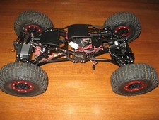 Camion RC sur chenilles RC4WD