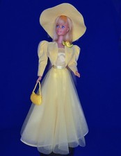 Barbie tenue Couture complète « été romantique » robe veste chapeau jaune