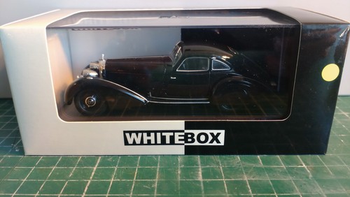 White box mercedes benz - white,