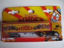 VEHICULE MINIATURE DE MARQUE