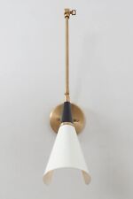 Applique murale en laiton