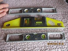 (3) ancien Niveau aluminium