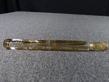 Long flacon à parfum ancien