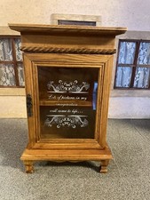 Wooden showcase 1/6th