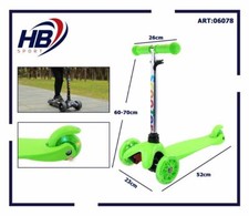 X Trottinette 3 Roues Amusement Enfant Garçons Vert DFH