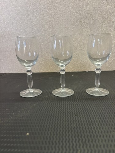 Lot verres pied anciens en - lot,