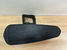 UN MARCHE PIED ORIGINE MOTO