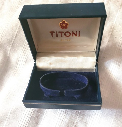 Boîte box ecrin montre - boîte/box/ecrin, de