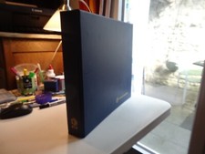 ALBUM  CLASSEUR  DE TIMBRES POSTE  Y&T   OCCASION  BLEU   REF 69