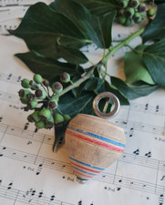 ANCIENNE TOUPIE EN BOIS JOUET