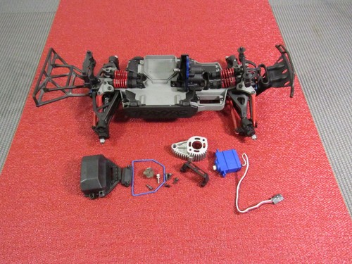 Traxxas slash brushed 4x4 - slash,