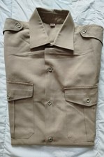 chemise militaire sable