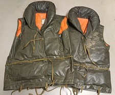 Lot de 2 gilets de sauvetage