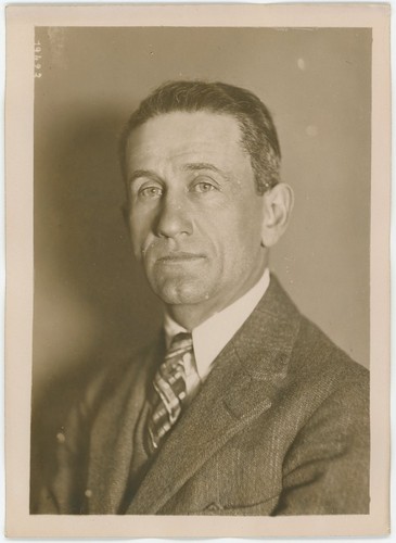 Lieutenant vaisseau - le,