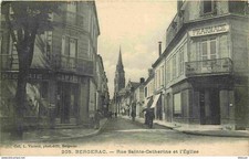 24 - Bergerac - Rue Sainte Catherine et l'Église - Animée - CPA - Voir Scans Rec