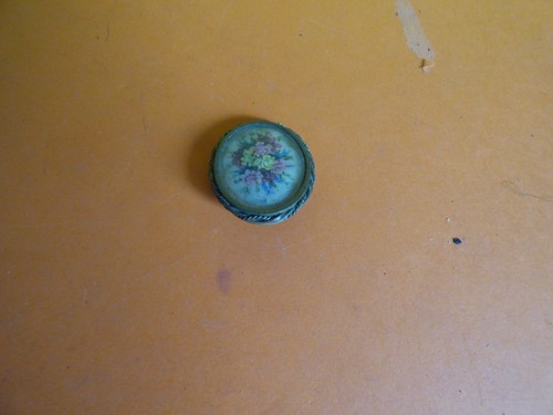 Broche ovale bouquet de - ,