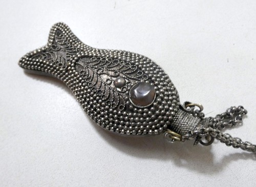 Ancien collier marocain - , flacon