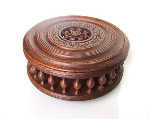 Boite ancienne art - , populaire