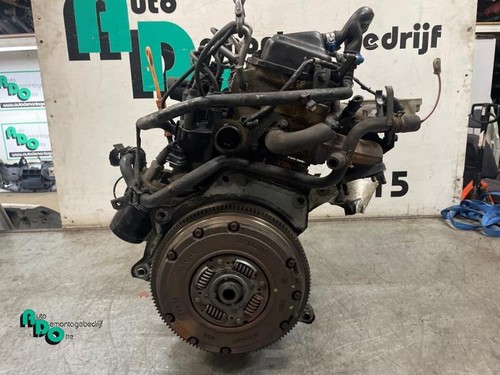 Moteur sans pièces - , (essence)