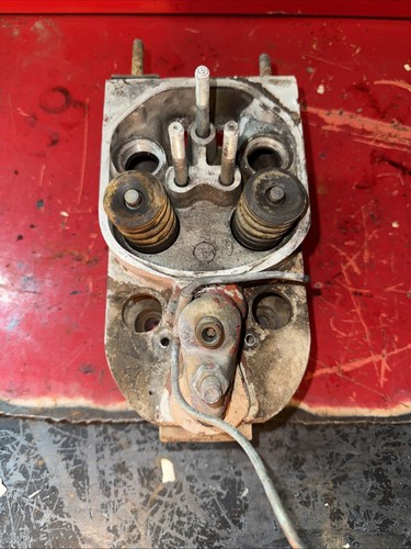 Deutz f4l912 cylinder - head, 4