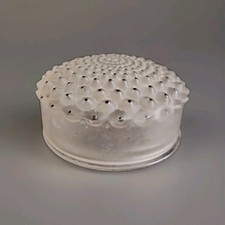 Jolie Poudrier Ou Bonbonnière