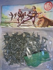 ANCIEN POCHETTE FIGURINE PETIT