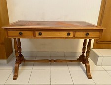 ANCIEN BUREAU STYLE DIRECTOIRE TROIS TIROIRS EN MERISIER MASSIF