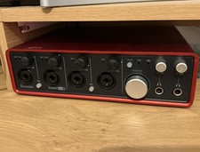 Focusrite Scarlett 18i8 bon