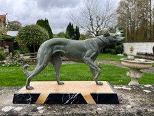 Sculpture lévrier signée Irénée Rochard sur socle en marbre