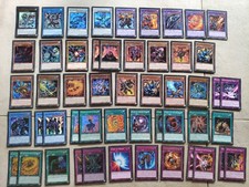 Yu-Gi-Oh! Deck Yeux Rouges – Joey – FR – Prêt à Jouer – Deck Complet En Français